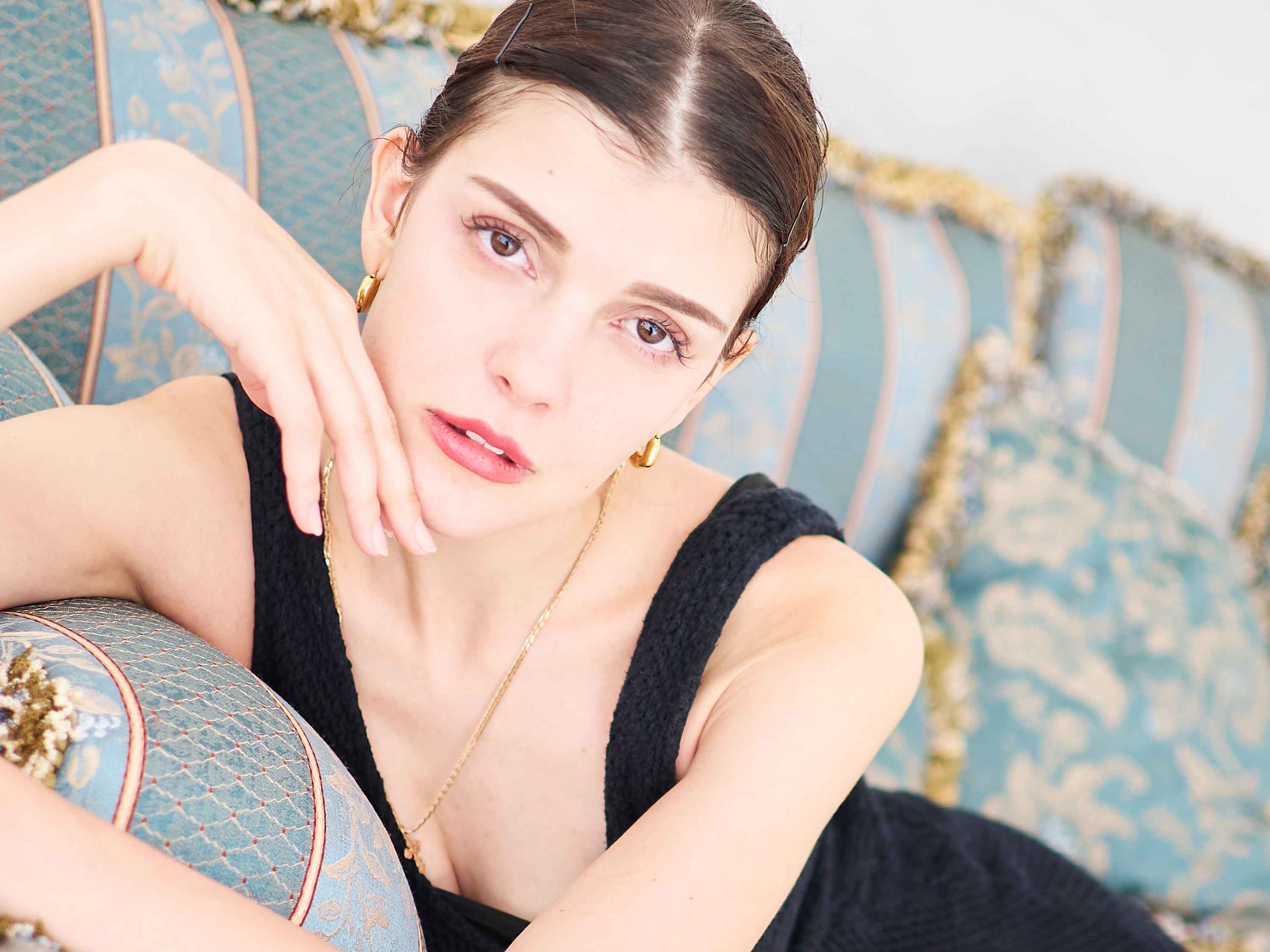 外国人の登録モデルnahja